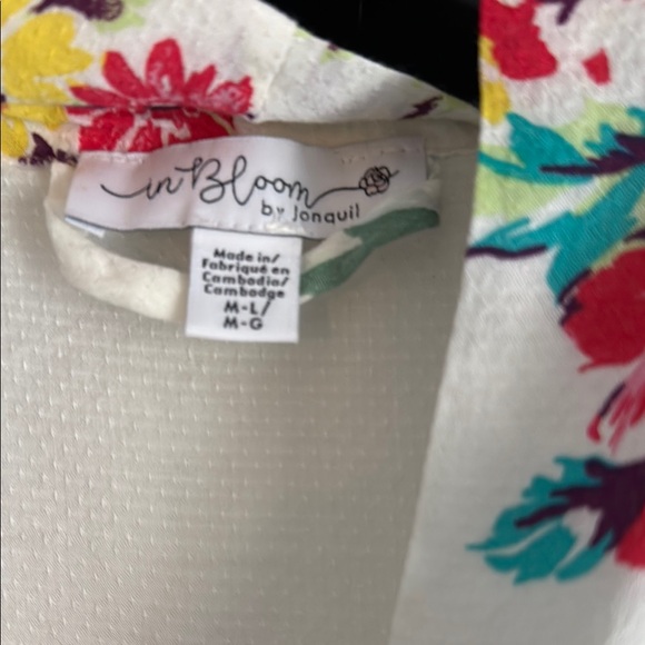 Floral Robe-In Bloom - Picture 2 of 3